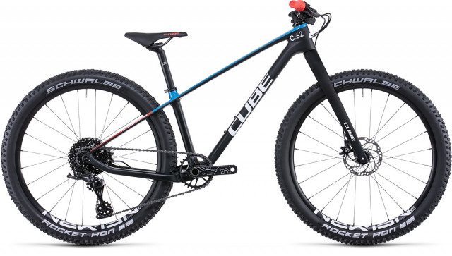 CUBE ELITE 240 PRO CARBON 'N' BLUE 'N' RED 2022