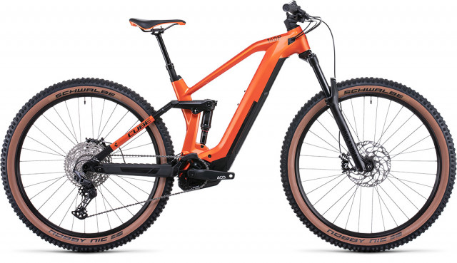 CUBE STEREO HYBRID 140 HPC PRO 625 SPARKORANGE 'N' BLACK 2022